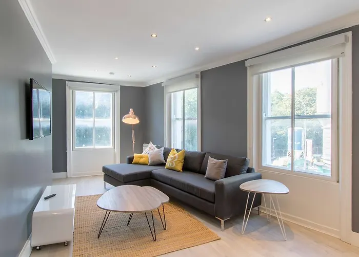 The Dawson Suite Apartments On St. Stephens Green